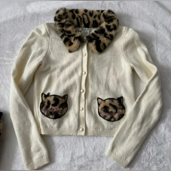 Cream Knit Sweater - Picture 2 of 6